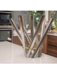 מנורת צורה גיאומטרית מסוגננת עם לוחית זהב, נר גדול במיוחד